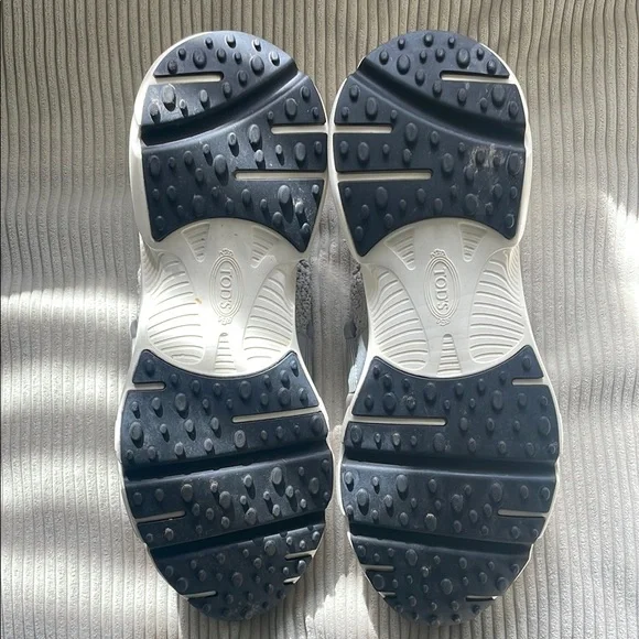 Women’s Gray Sneakers - Picture 2 of 6